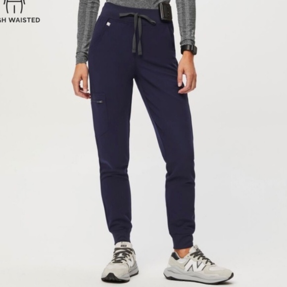 Figs Scrub Set - Picture 3 of 3